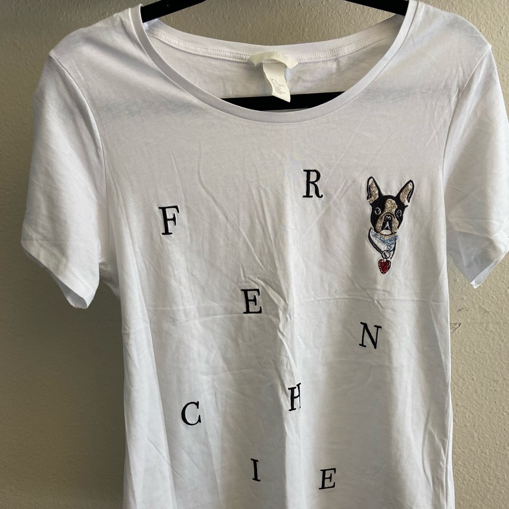 White Embroidered T-Shirt - Frenchie Bulldog